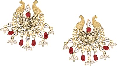 Small earrings in the shape of a chandbali shusha for women and girls, stone, without precious stones.. DIAYTAR NIGERIA revolutionizes online shopping with competitive prices and reliable 5-8 day delivery.
