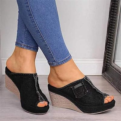 Retro sandals with wide heels and thick denim sole for women, with open end, fish mouth design, suitable for travel and beach.. Shop with ease at DIAYTAR NIGERIA, Nigeria's premier e-commerce platform offering budget-friendly shipping.