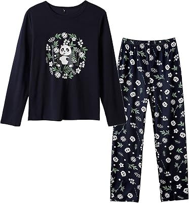 Winter pajama set with long sleeves with cute cat pattern for big girls, cartoon pajamas.. Experience convenient online shopping on DIAYTAR Nigeria — wide selection and affordable delivery.