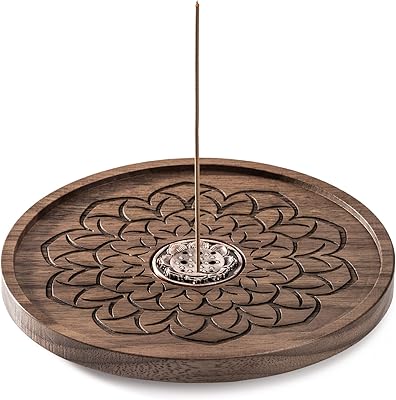 Large stick in stick, 9-hole brass incense burner with ashtray, tray done by hand, interior decoration of the Tamil collection.. Shop with purpose at DIAYTAR NIGERIA and receive your purchases at unbeatable prices within the week.