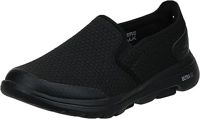 Go walk 5 learned-double gore lip on performance men's walking shoes shoes.. DIAYTAR NIGERIA brings the marketplace to your screen with affordable products delivered in 5-8 days.