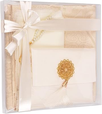 Islamic gift box Yasin in velvet prayer carpet prayer pearls shawl and book.. DIAYTAR NIGERIA brings a world of products to your fingertips with affordable prices and quick delivery.
