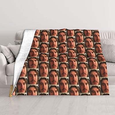 Super soft and comfortable flannel covers, light coverage for bed, sofa, office, 50 "x 40" travel gift.. Shop with intention at DIAYTAR NIGERIA, offering thousands of products at budget-friendly prices.