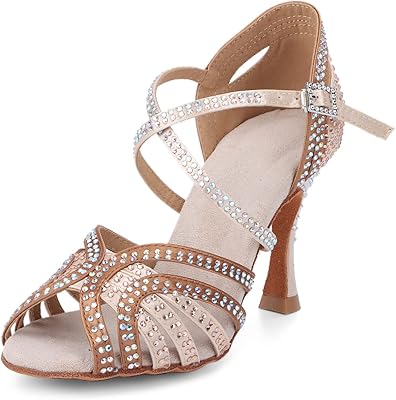 Living room shoes for women, dance shoes for Latin salsa practice, performance dance shoes.. DIAYTAR NIGERIA brings the marketplace to every Nigerian home with affordable prices and quick delivery.