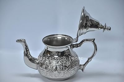 4 teapot cups handcrafted, Small silver -plated gold -plated Brass Service carved in Morocco.. DIAYTAR NIGERIA transforms desires into deliveries with our affordable prices and dependable shipping.