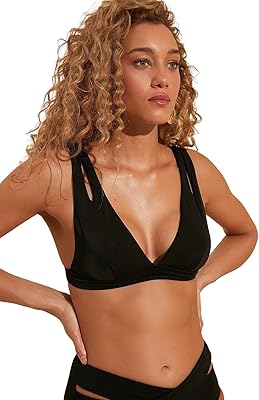 Trendyol bikini top for women with open triangular design details, TBESS20BU0202 model.. Shop without boundaries at DIAYTAR NIGERIA, offering affordable products with convenient delivery times.