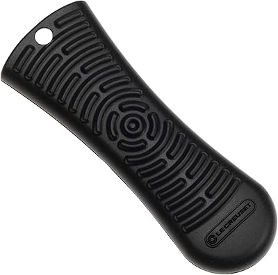 Cool Silicone tool handle Le Creuset Onyx Noir.. From office supplies to fashion — DIAYTAR Nigeria brings it fast.