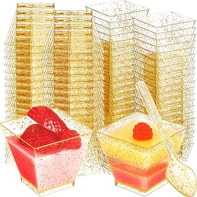 Square desserts disposable plastic sequins with spoon for party.. Shop without boundaries at DIAYTAR NIGERIA, offering affordable products with convenient delivery times.