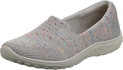 Skechers Reggae Vest for women, shoes to put on geometric knitted platforms with two elastic bands on the sides.. Shop efficiently with DIAYTAR NIGERIA, offering thousands of products at unbeatable prices delivered promptly.