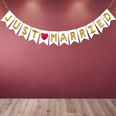 WOOBOX "Just Married" banner of golden and red balloons for decoration.. Your shopping needs fulfilled through DIAYTAR NIGERIA's extensive selection and nationwide delivery.