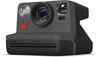 Polaroid - 9028 - Polarid camera Now I -Type - Black.. Shop for everything you need at DIAYTAR NIGERIA, with budget-friendly prices and quick delivery.