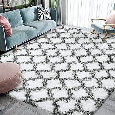 & soft carpet with modern and soft geometric design for bedroom.. DIAYTAR NIGERIA: Your trusted marketplace that combines variety, affordability and reliable shipping.