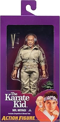 Figurine neca the karate kid m. miyagi - 20 cm.. Your everyday shopping companion, DIAYTAR NIGERIA offers unbeatable value with nationwide delivery.