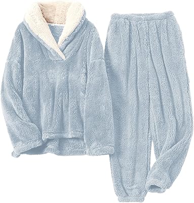 Winter pajamas in soft fleece for women, high and oversized pants, comfortable night clothes with pockets.. DIAYTAR NIGERIA: Your one-stop e-commerce destination with affordable prices and nationwide delivery in 5-8 days.
