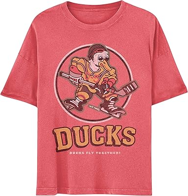 Classic men's shirt - The Mighty Ducks T -shirt - Gordon Bombay graphics t -shirt and Charlie Conway.. Your everyday shopping companion, DIAYTAR NIGERIA offers unbeatable value with nationwide delivery.