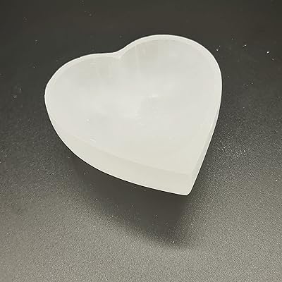 Selenite bowl (heart) Ritual ritual bowl of ritual slaughter cleaning loading.. Find more for less — only on DIAYTAR Nigeria.