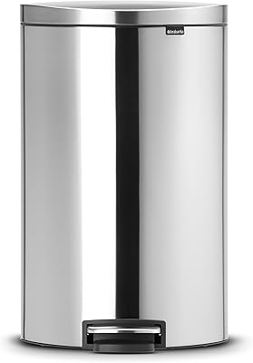 Plus open Brabantia flat pack trash with a silent pedal, capacity 40 liters, 482021 model, matt steel color.. DIAYTAR NIGERIA makes quality accessible with our diverse product range and dependable delivery service.