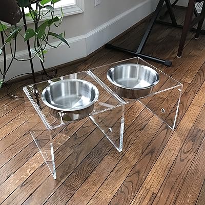 Magnetic food bowl for pets with single compartment [put, detach, add, mix and mix] with fusion, large - 2, translucent set, translucent.. Experience the convenience of online shopping with DIAYTAR NIGERIA's reliable 5-8 day delivery service.