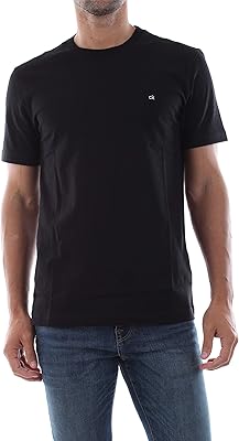 Calvin Klein Men's short-sleeved cotton t-shirt for the brand's logo.. DIAYTAR NIGERIA revolutionizes online retail with our extensive selection and dependable shipping service.