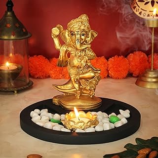 Ted rests Lord Hanuman Wooden tray with colors and wood for the office, the house, the decoration of Diwali and the gifts (16 cm x 26 cm, gold).. Transform your online shopping experience with DIAYTAR NIGERIA's affordable and diverse marketplace.