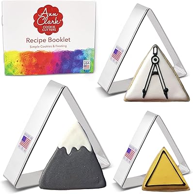 Set of triangular cookie cutters Ann Clark with recipe book (3 pieces).. Every order, every item — DIAYTAR Nigeria delivers fast and reliably.
