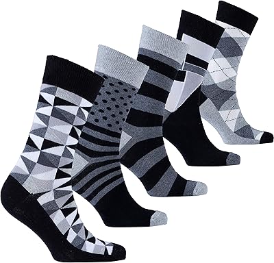 5 pairs of luxury colored cotton socks for men, gift box, multicolored, one size.. DIAYTAR NIGERIA: Bridging the gap between consumers and quality products with affordable nationwide shipping.