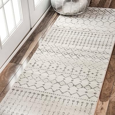 Moroccan carpet blythe no.. Shop smarter, not harder with DIAYTAR NIGERIA - thousands of products at your fingertips with affordable delivery.