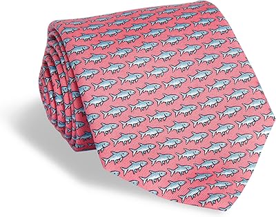 Vineyard Vines men's tie.. Your complete shopping solution, DIAYTAR NIGERIA offers extensive choice with competitive prices and delivery.