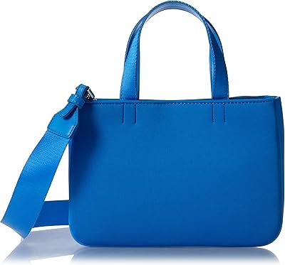 Small shoulder bag Calvin Klein de Tessa K8, dark sky blue, deep sky blue, small Tessa K8 shoulder bag.. Quality and convenience delivered — shop DIAYTAR Nigeria now.
