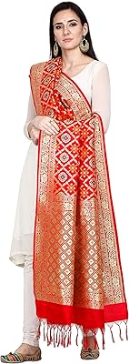 Kapaha Start woven in a Banarasi silk mixture zari dupatta/choni for women, 45 "wide, 2.5 meters in length, one size.. Why waste time in traffic when you can shop online at DIAYTAR Nigeria? Enjoy convenience, unbeatable prices, and prompt delivery anywhere in Nigeria.