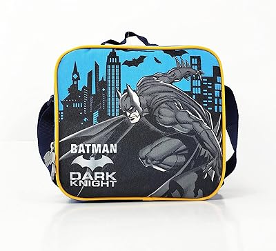 Warner Bros lunch bag. Batman Action Ready Multicolore 9.. Experience the future of shopping with DIAYTAR NIGERIA's extensive selection delivered in just 5-8 days.