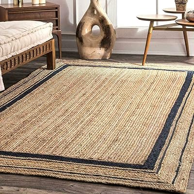 Natural jute carpet hand -woven with braided pattern with black rez (square 210 x 210 cm).. DIAYTAR NIGERIA: Connecting Nigerians with their needs through affordable prices and 5-8 day shipping.