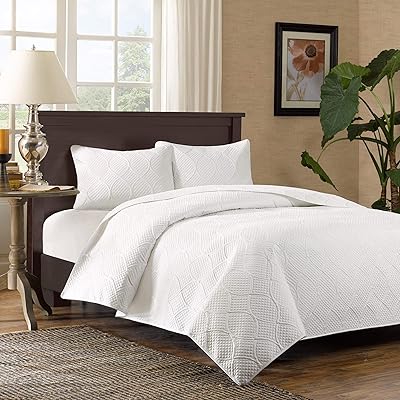 Madison Park Curren 3-room bedroom set, King size, white, mp13-713.. DIAYTAR NIGERIA transforms dreams into deliveries with our affordable prices and reliable shipping.