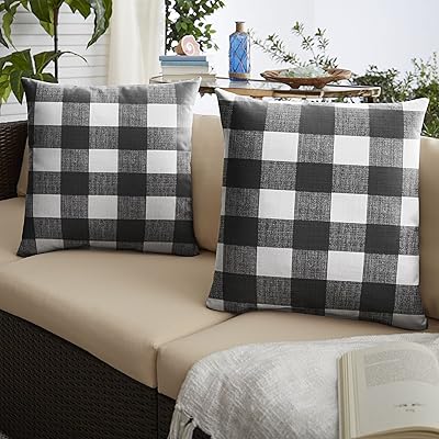 Mozaic Company Amps116443 Interior and exterior square pillows, set of 2, 20 x 20, black and white tiles.. Shop confidently with DIAYTAR NIGERIA, offering affordable prices and reliable delivery within a week.